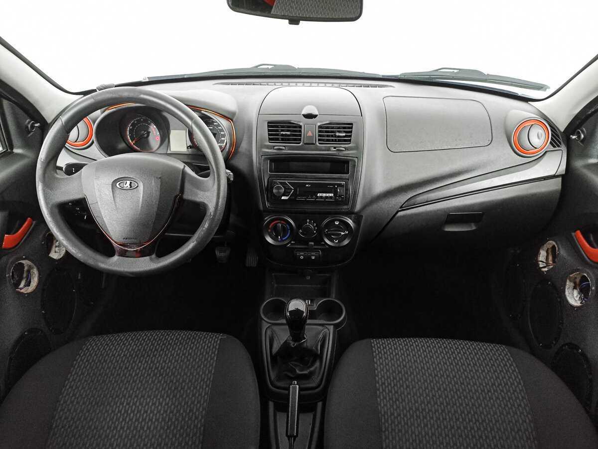 Lada (ВАЗ) Kalina с пробегом — 2017 год. Фото: #11