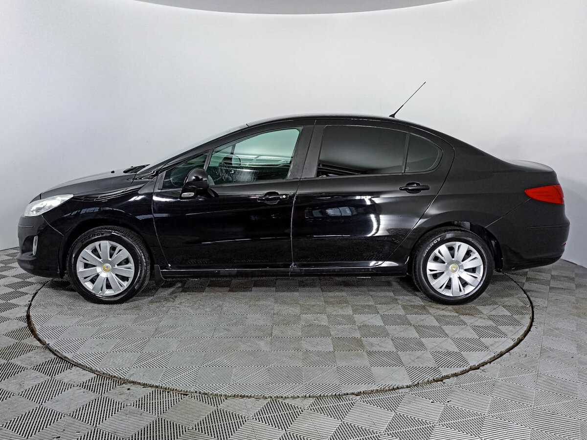 Peugeot 408 с пробегом — 2012 год. Фото: #6