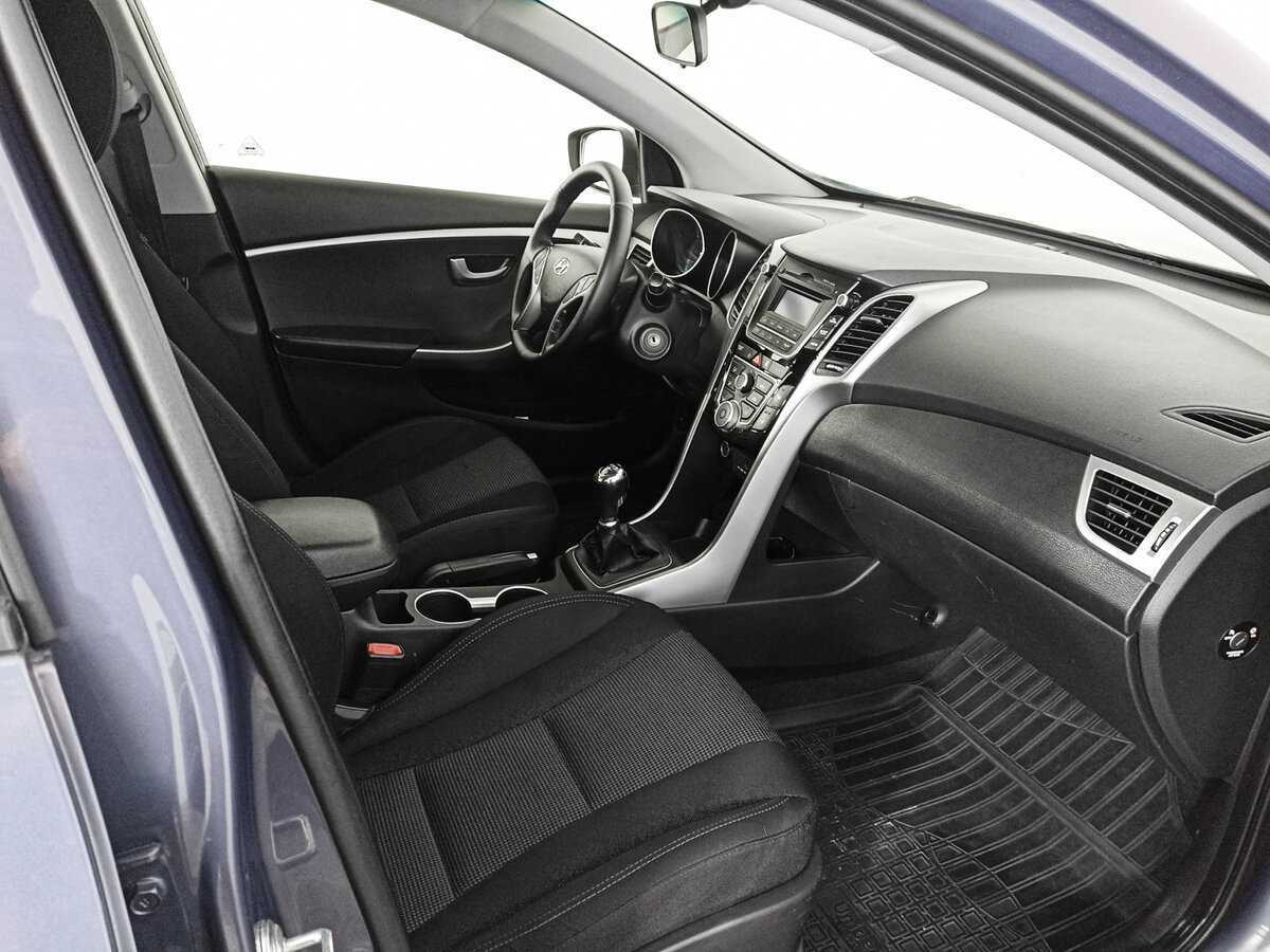 Hyundai i30 с пробегом — 2012 год. Фото: #8