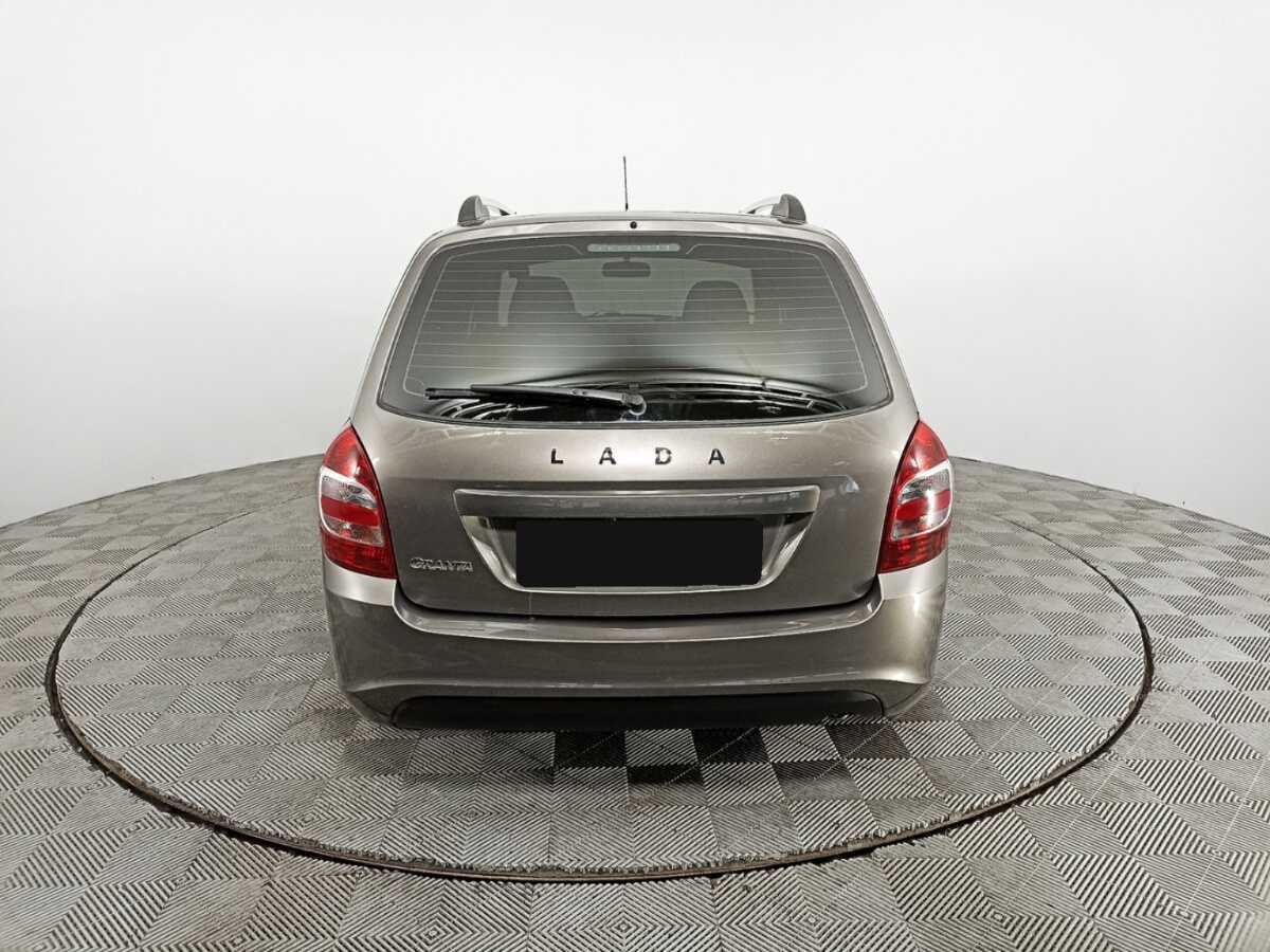 Lada (ВАЗ) Granta с пробегом — 2019 год. Фото: #5