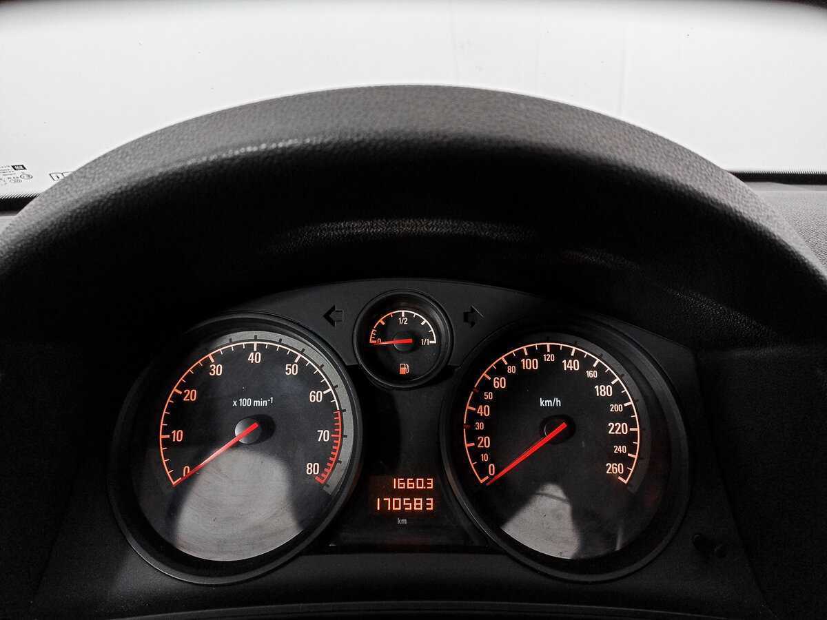 Купить Опель Астра, 2013, 170 567 км.. Фото: #10