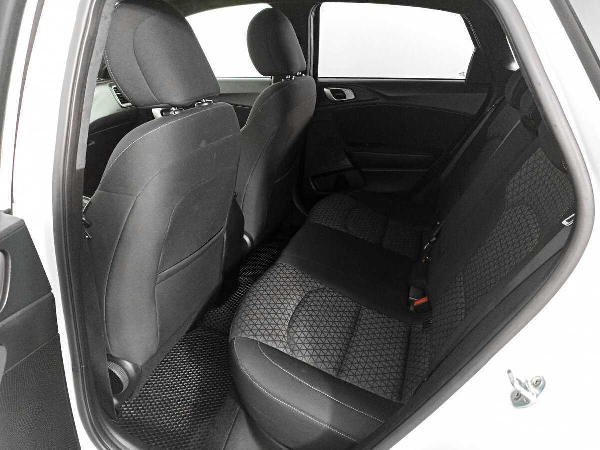 Kia Ceed с пробегом — 2018 год. Фото: #9