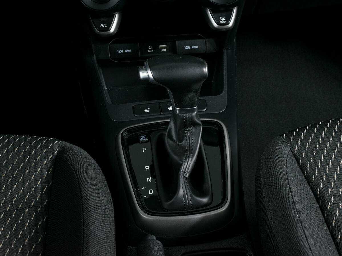 Kia Rio с пробегом — 2017 год. Фото: #14