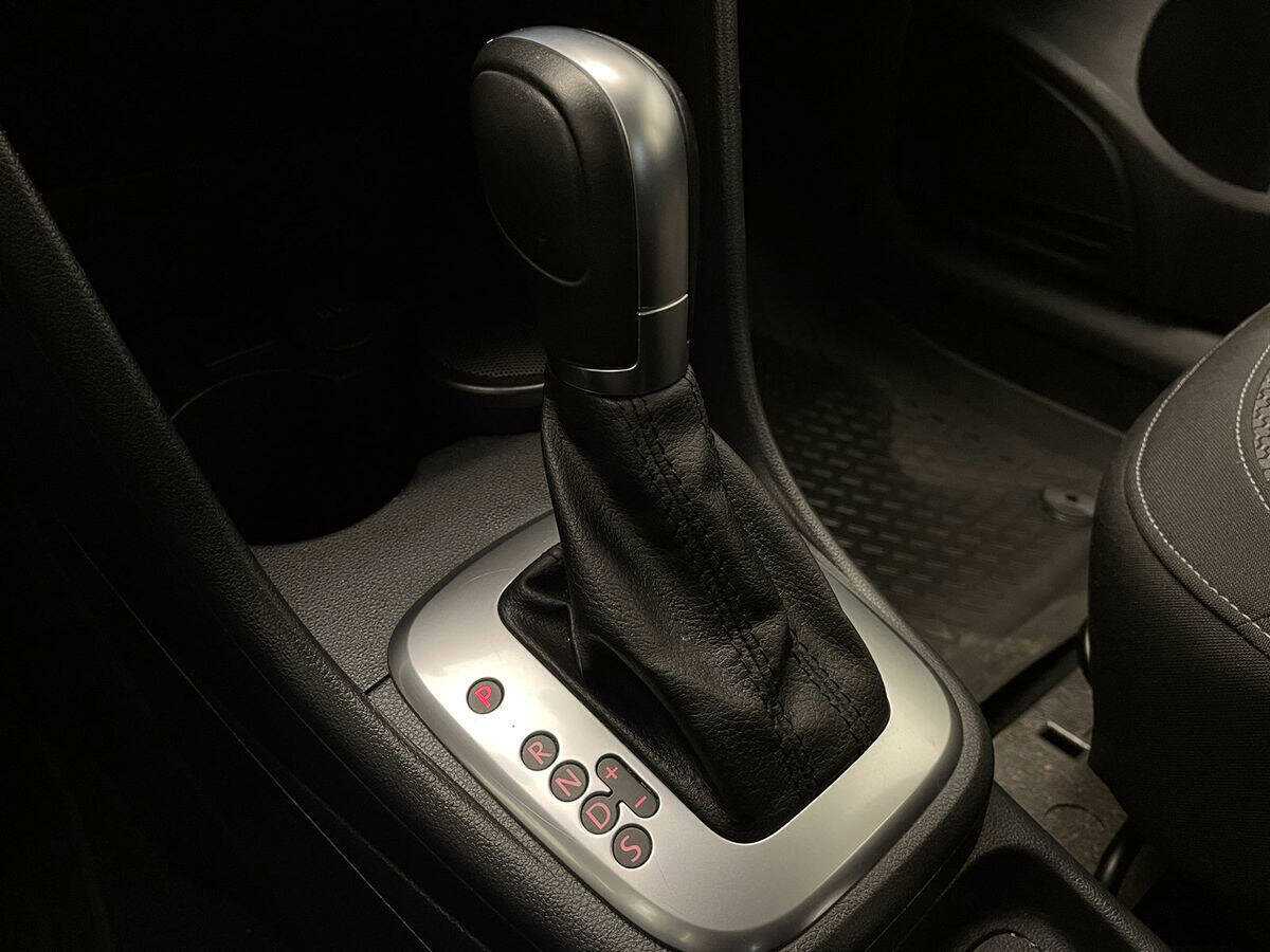 Volkswagen Polo с пробегом — 2018 год. Фото: #15