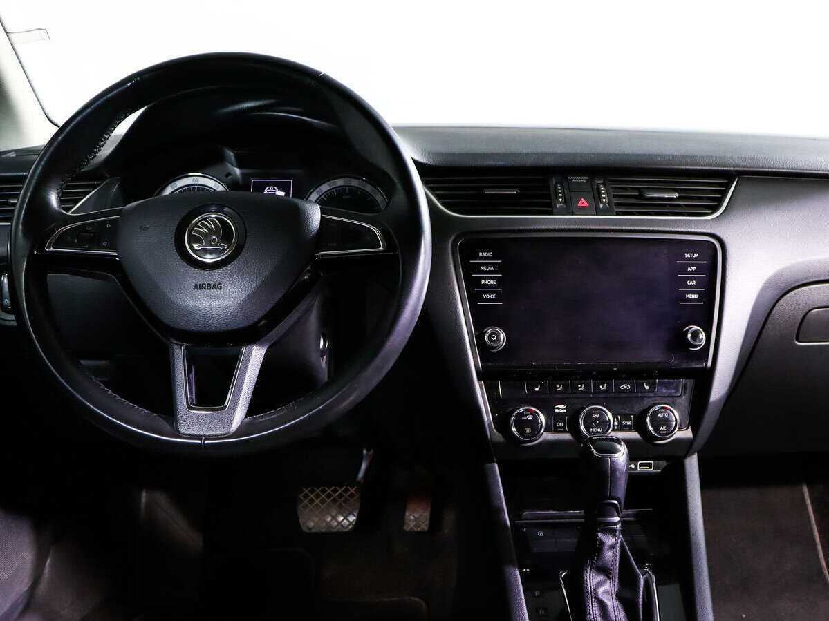 Купить Шкода Октавия, 2019, 249 529 км.. Фото: #11