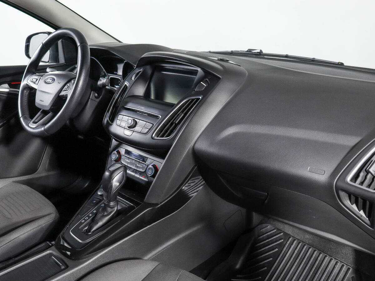 Ford Focus с пробегом — 2018 год. Фото: #8