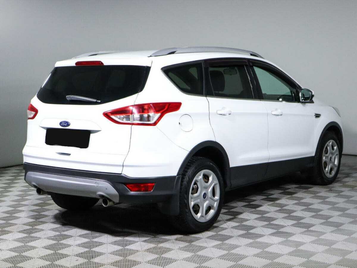 Ford Kuga с пробегом — 2014 год. Фото: #4