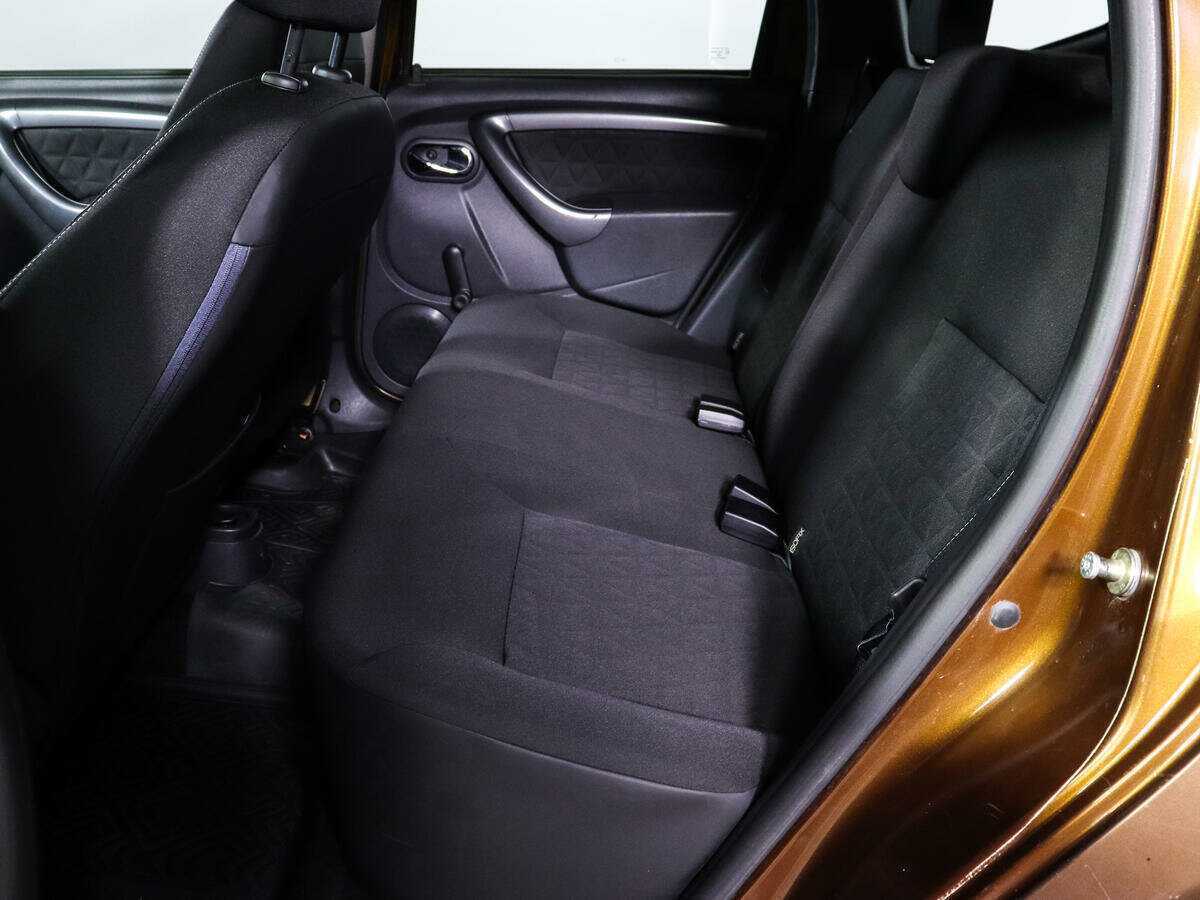 Renault Duster с пробегом — 2016 год. Фото: #7