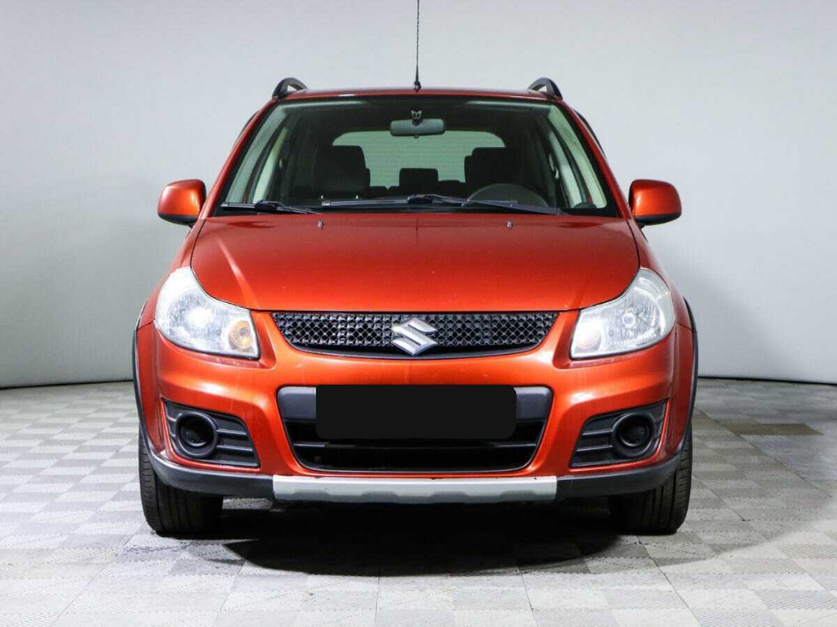 Suzuki SX4 с пробегом — 2012 год. Фото: #1