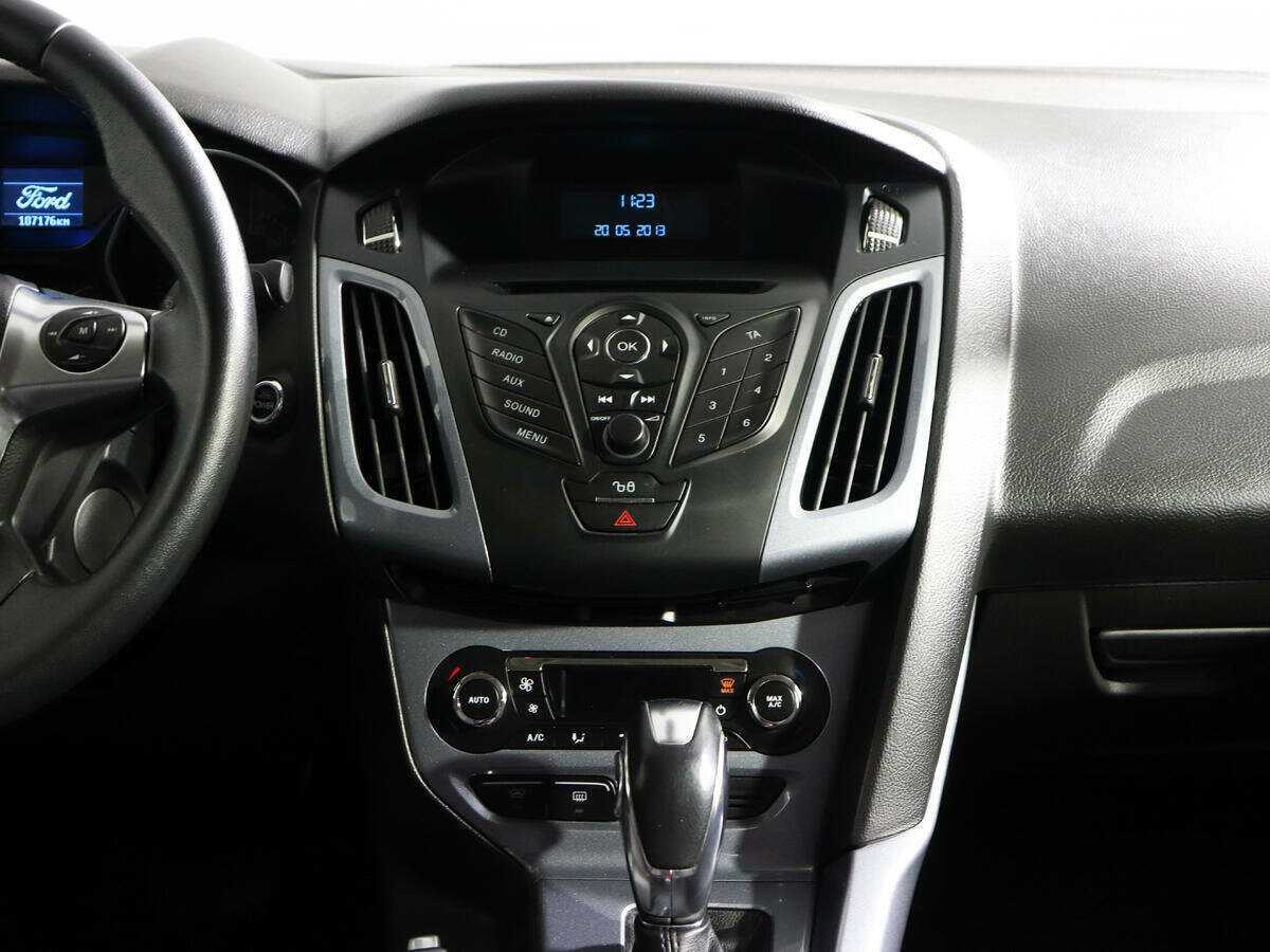 Ford Focus с пробегом — 2013 год. Фото: #10