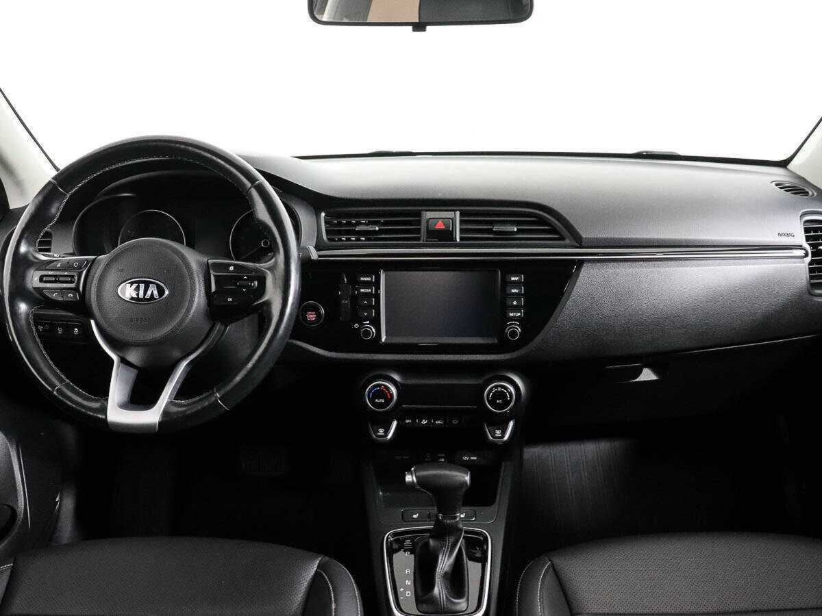 Kia Rio с пробегом — 2017 год. Фото: #10