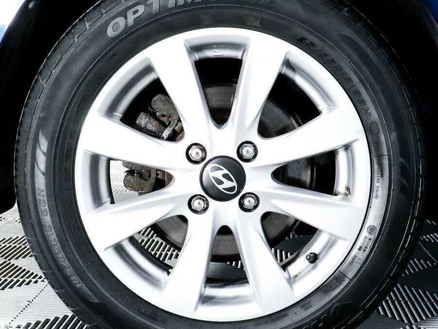 Hyundai Solaris с пробегом — 2015 год. Фото: #16