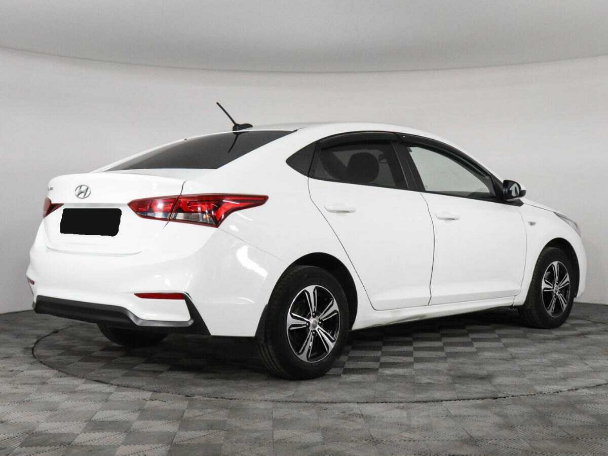 Hyundai Solaris с пробегом — 2017 год. Фото: #4