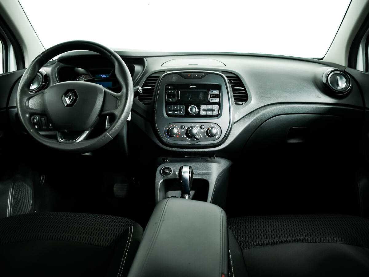 Renault Kaptur с пробегом — 2018 год. Фото: #10