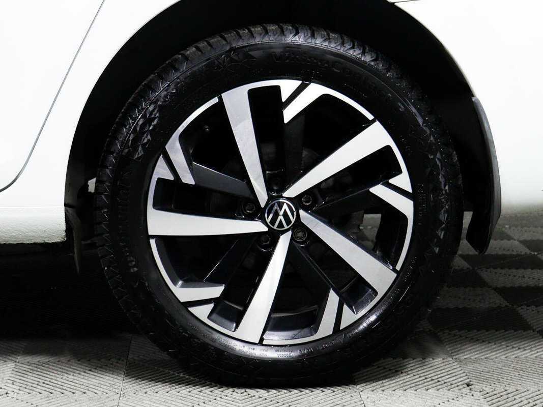 Volkswagen Polo с пробегом — 2021 год. Фото: #13