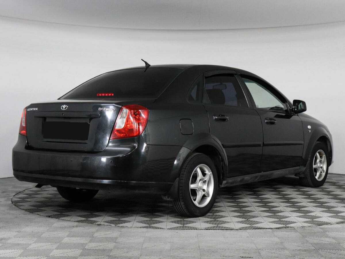 Daewoo Gentra с пробегом — 2015 год. Фото: #2