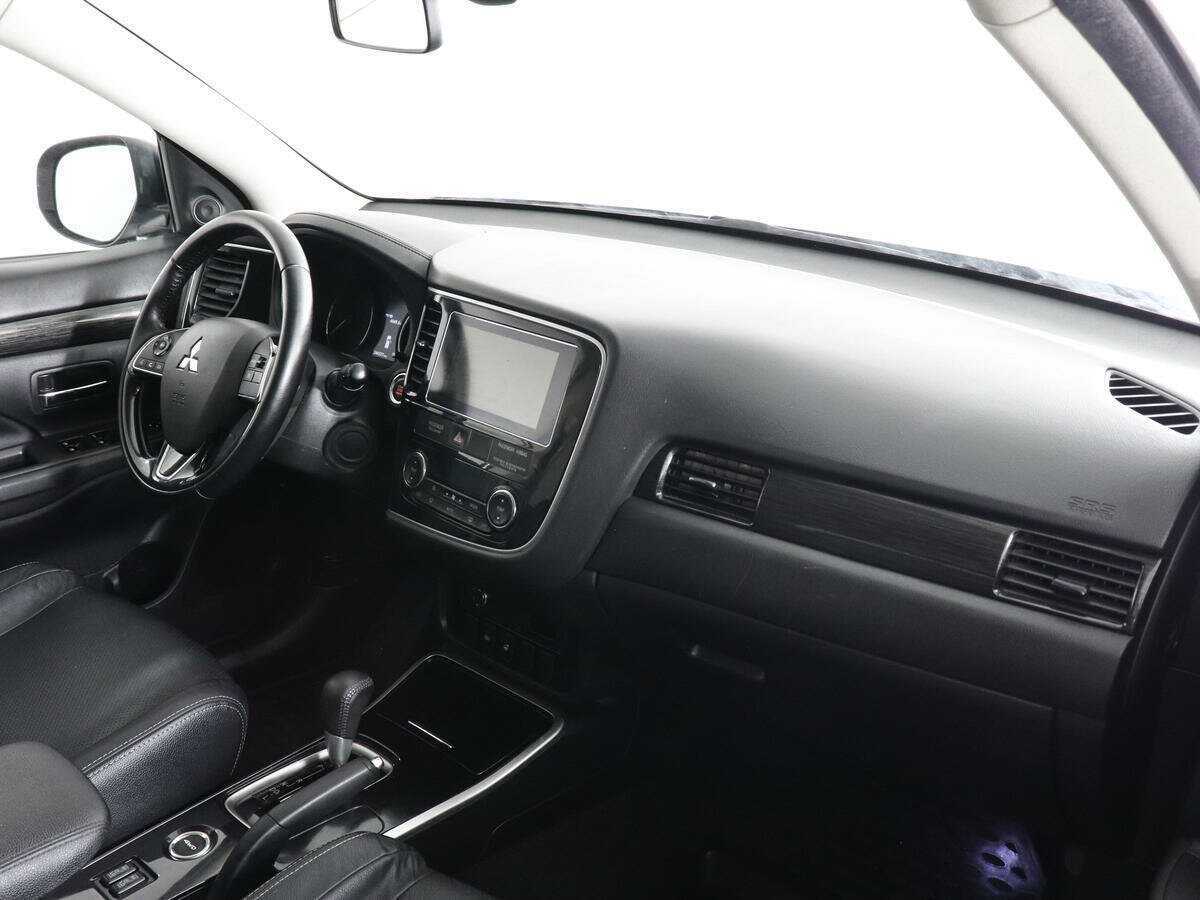 Купить Митсубиши Оутлэндер, 2017, 244 374 км.. Фото: #9