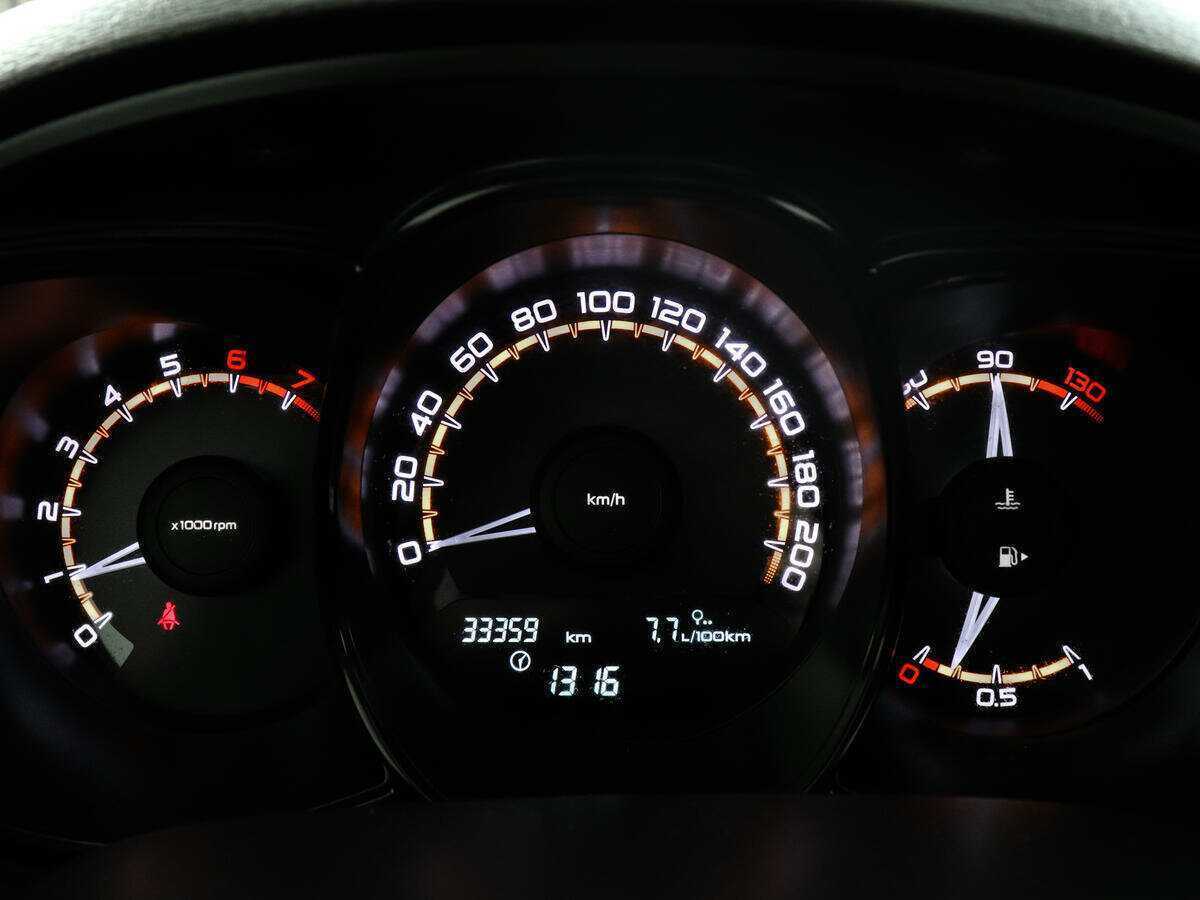 Lada (ВАЗ) Vesta с пробегом — 2021 год. Фото: #10