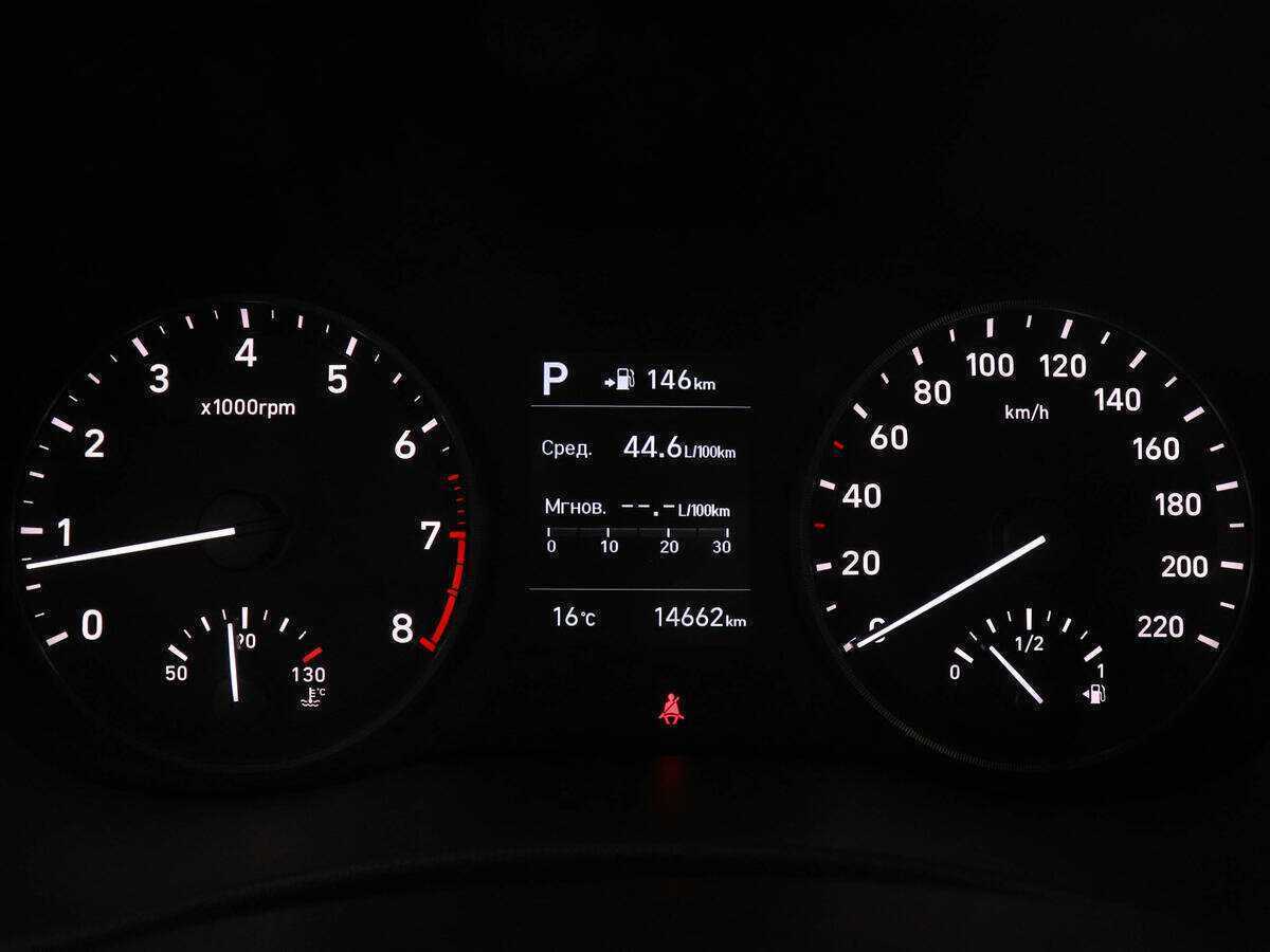 Hyundai Solaris с пробегом — 2017 год. Фото: #10