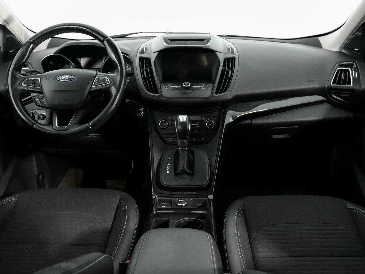 Ford Kuga с пробегом — 2017 год. Фото: #8