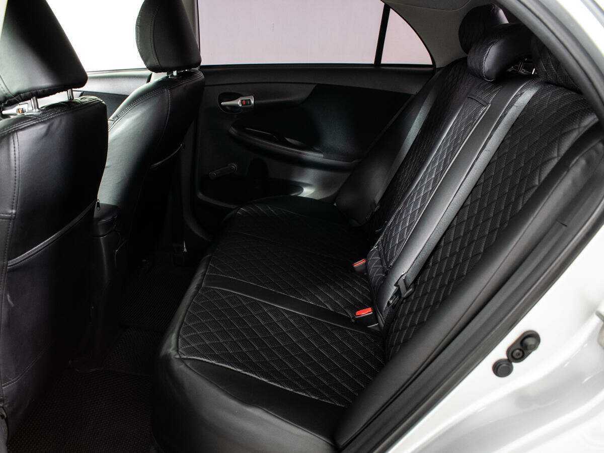 Toyota Corolla с пробегом — 2012 год. Фото: #9