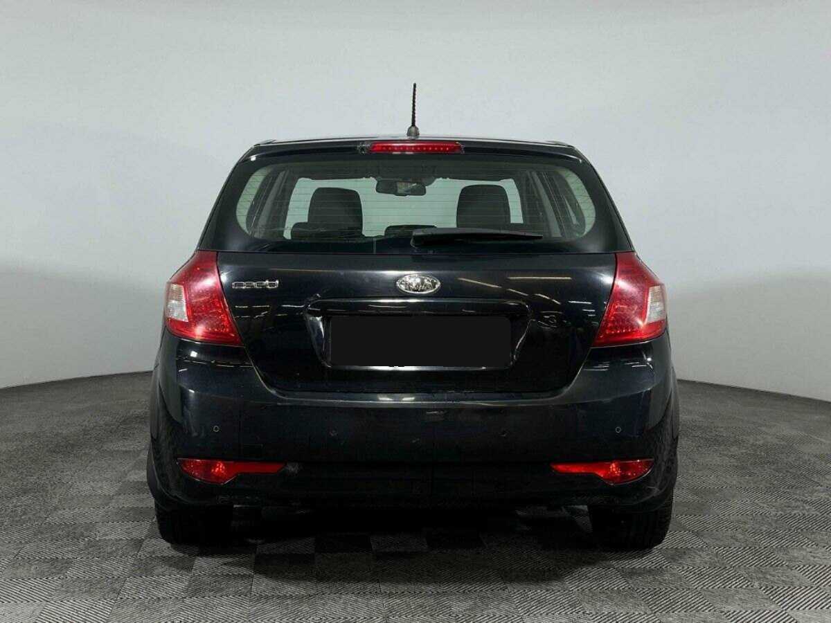 Kia Ceed с пробегом — 2012 год. Фото: #5