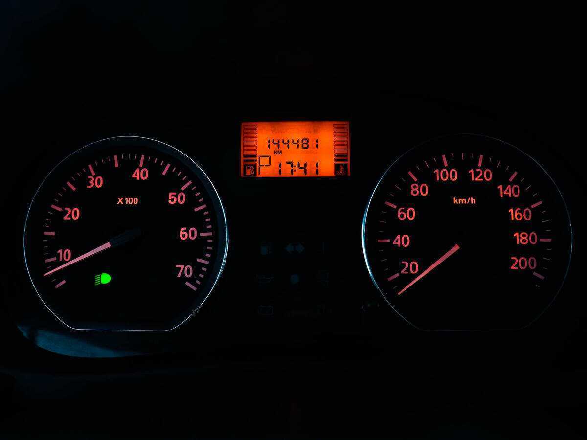 Nissan Almera с пробегом — 2014 год. Фото: #5