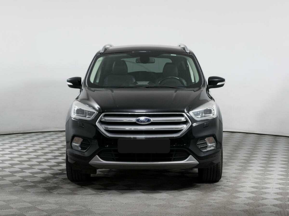 Ford Kuga с пробегом — 2017 год. Фото: #1