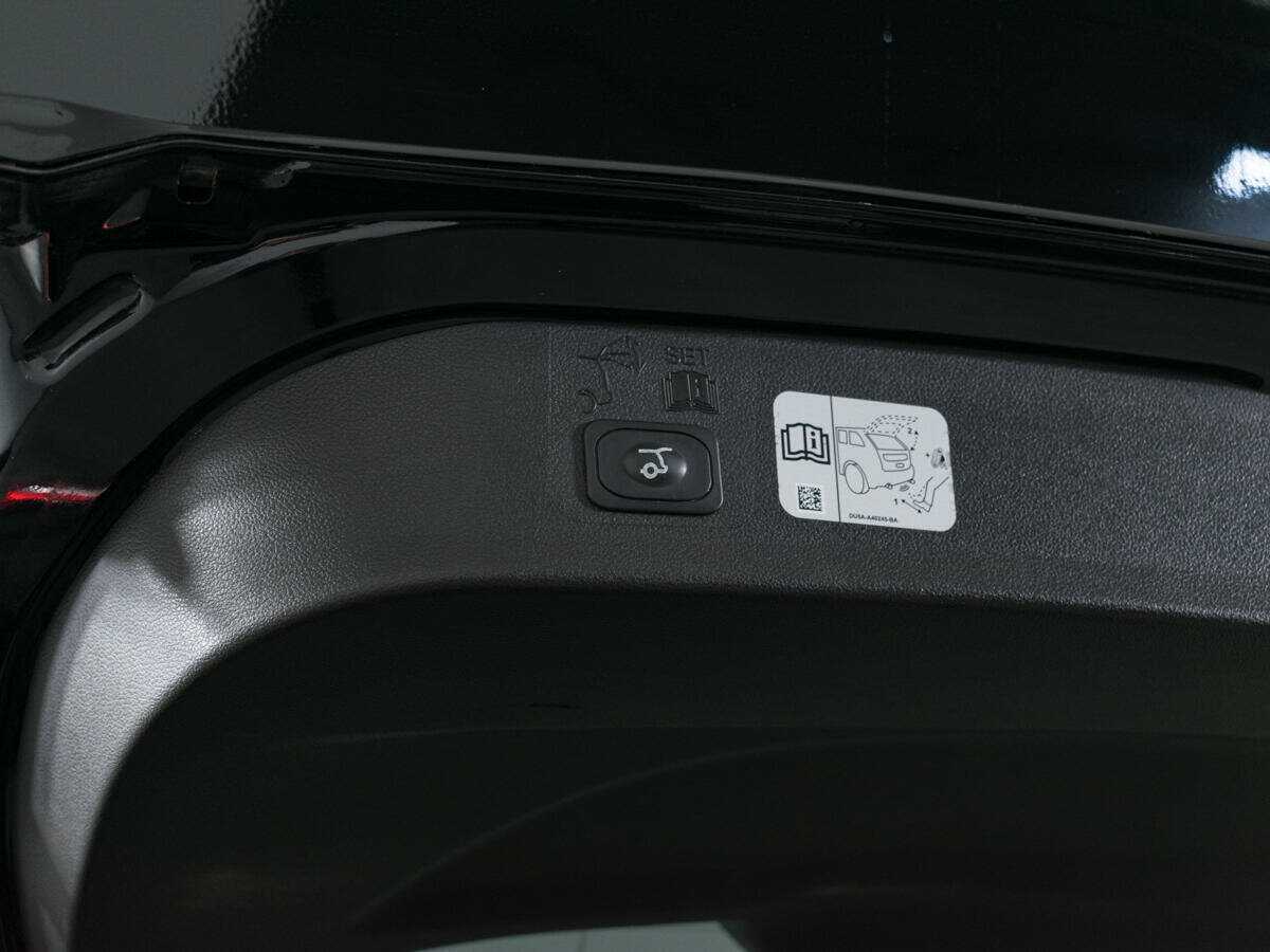 Ford Kuga с пробегом — 2017 год. Фото: #9