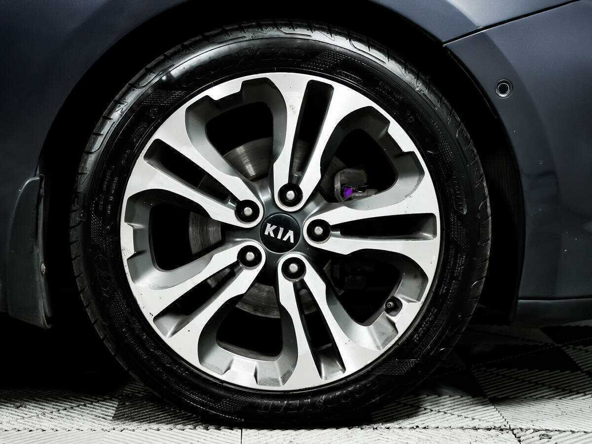 Kia Ceed с пробегом — 2012 год. Фото: #13