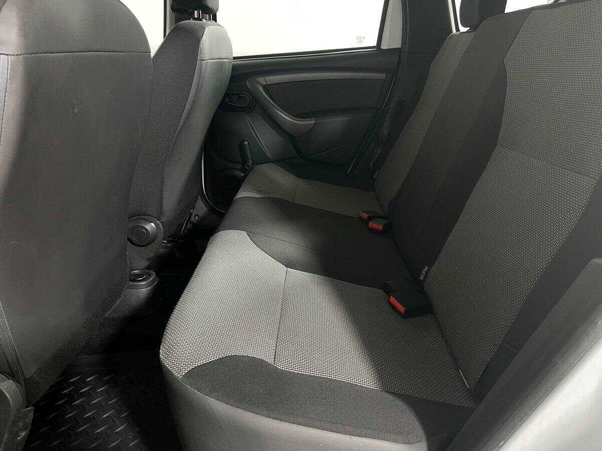 Renault Duster с пробегом — 2017 год. Фото: #9