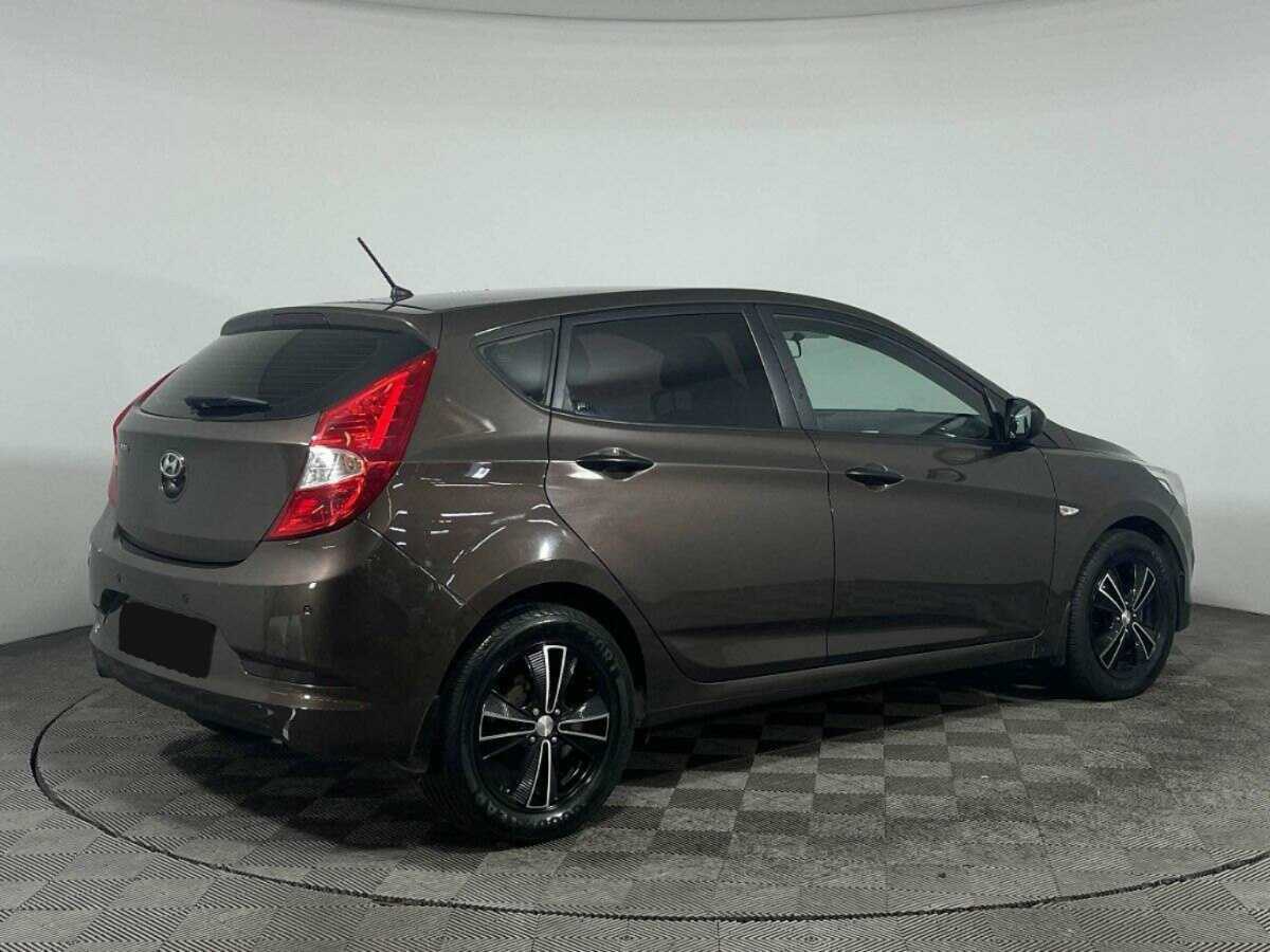 Hyundai Solaris с пробегом — 2016 год. Фото: #4