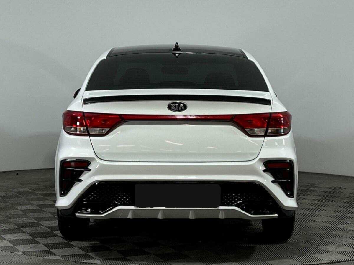 Kia Rio с пробегом — 2018 год. Фото: #5