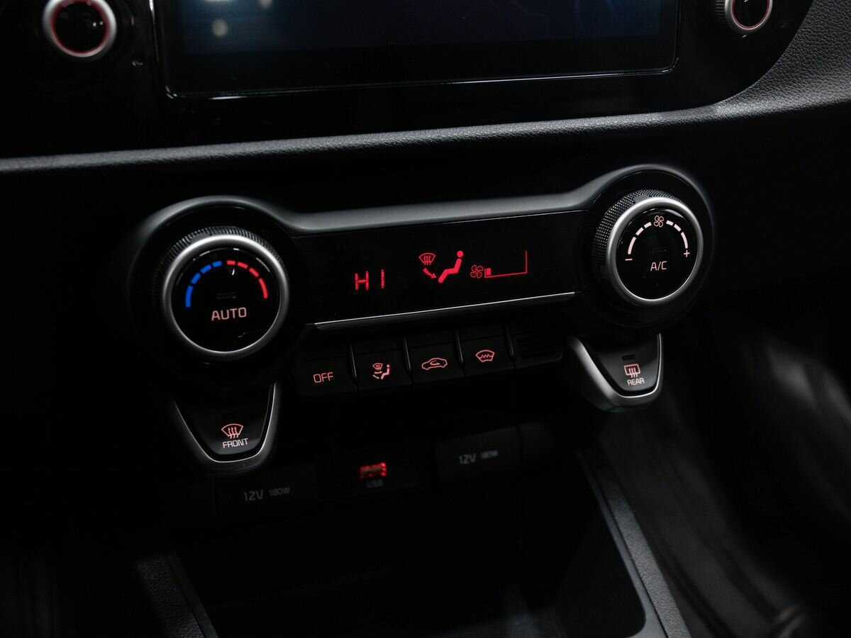 Kia Rio с пробегом — 2020 год. Фото: #18