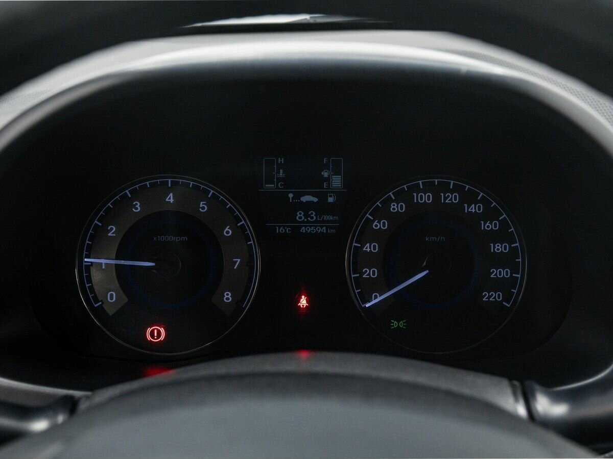 Hyundai Solaris с пробегом — 2016 год. Фото: #20