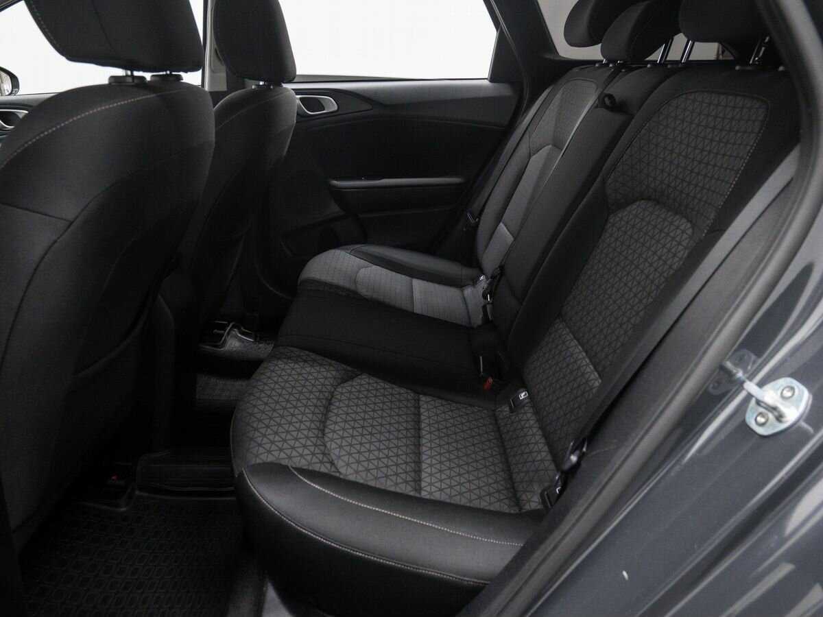 Kia Ceed с пробегом — 2019 год. Фото: #12