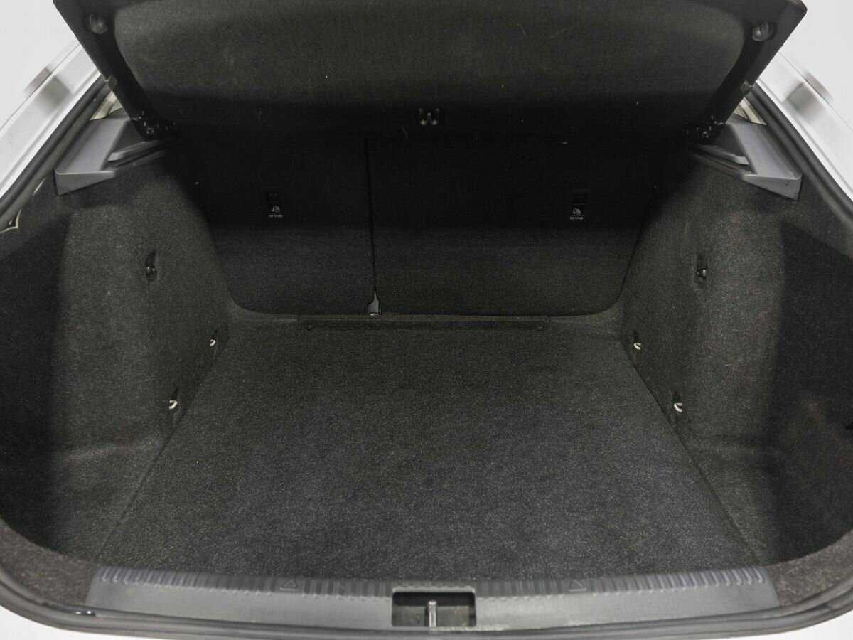 Skoda Octavia с пробегом — 2018 год. Фото: #20