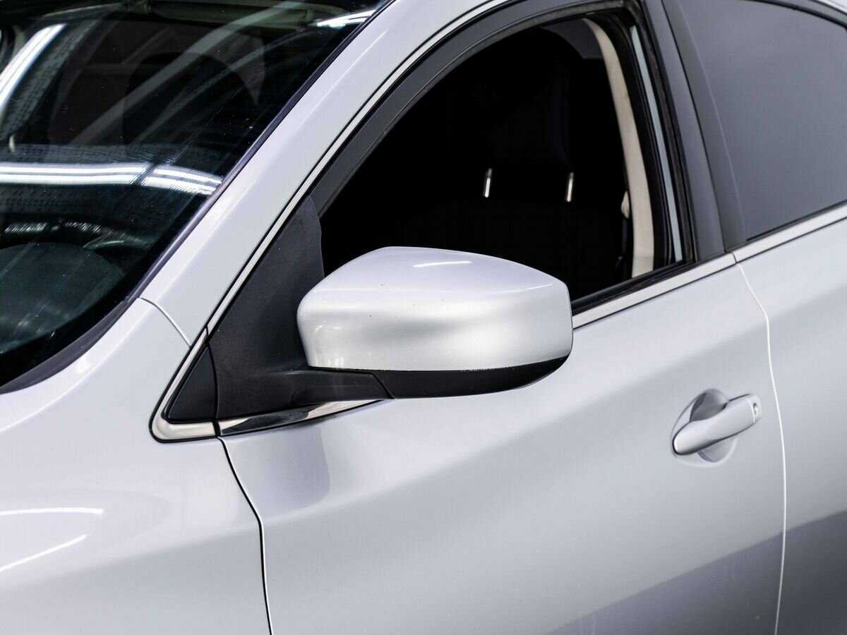 Nissan Sentra с пробегом — 2015 год. Фото: #7