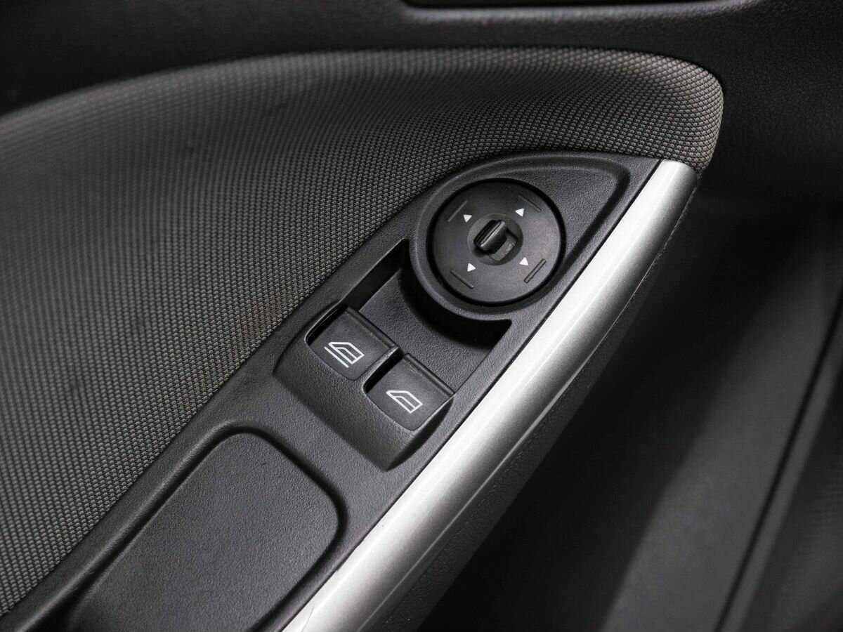 Ford Focus с пробегом — 2012 год. Фото: #17