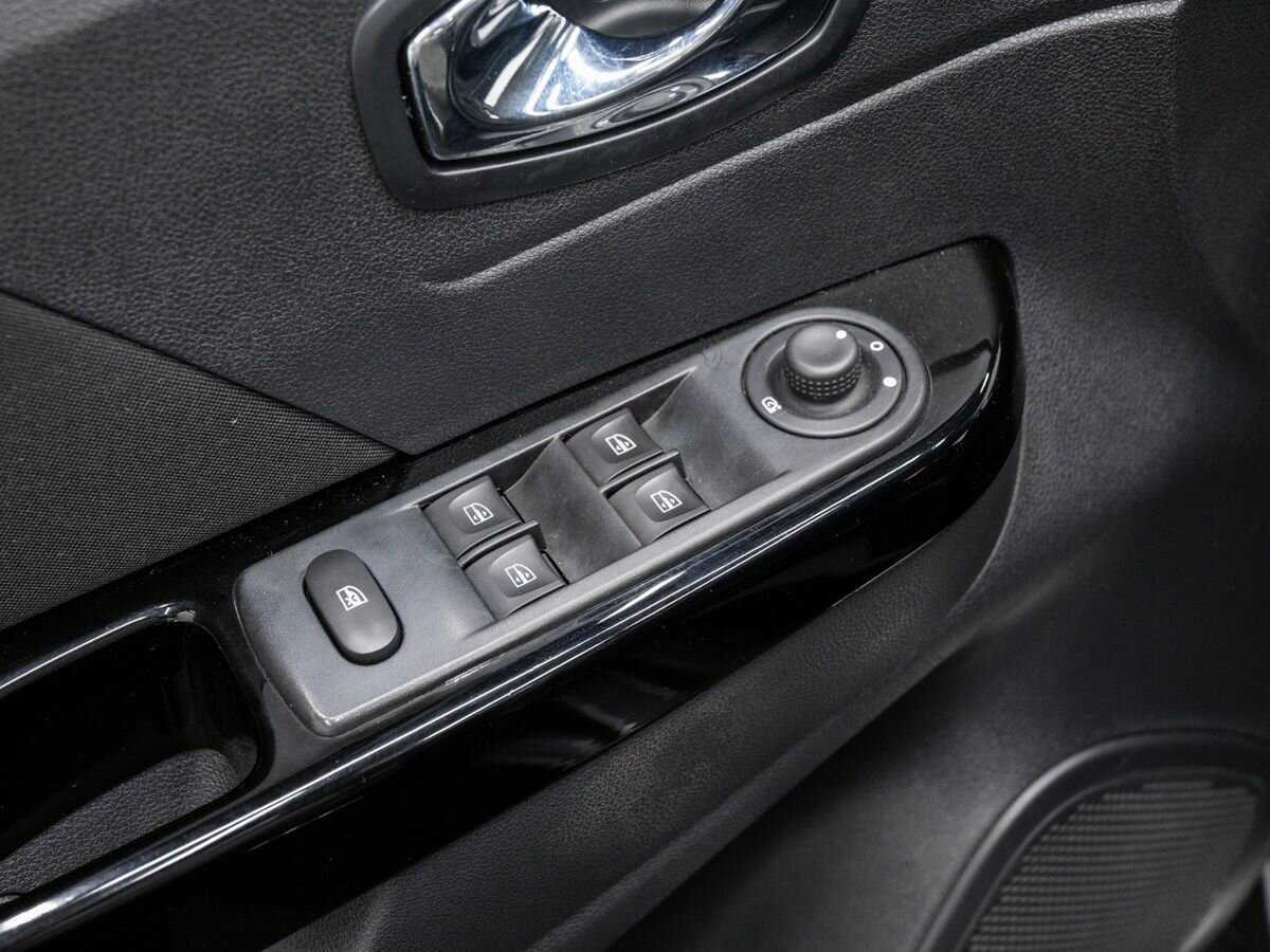 Renault Kaptur с пробегом — 2018 год. Фото: #14