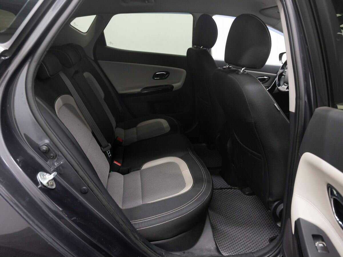 Kia Ceed с пробегом — 2017 год. Фото: #11