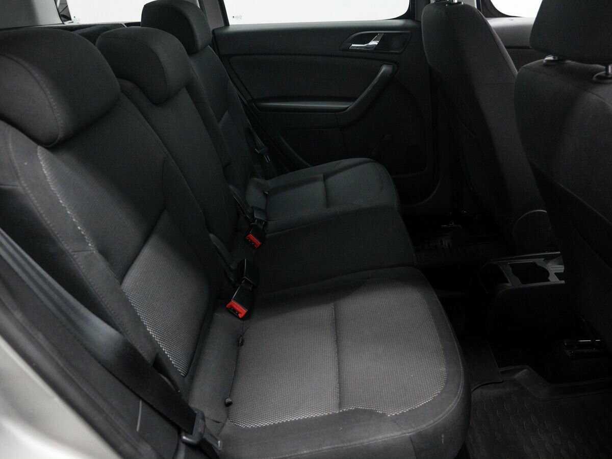 Skoda Yeti с пробегом — 2012 год. Фото: #8