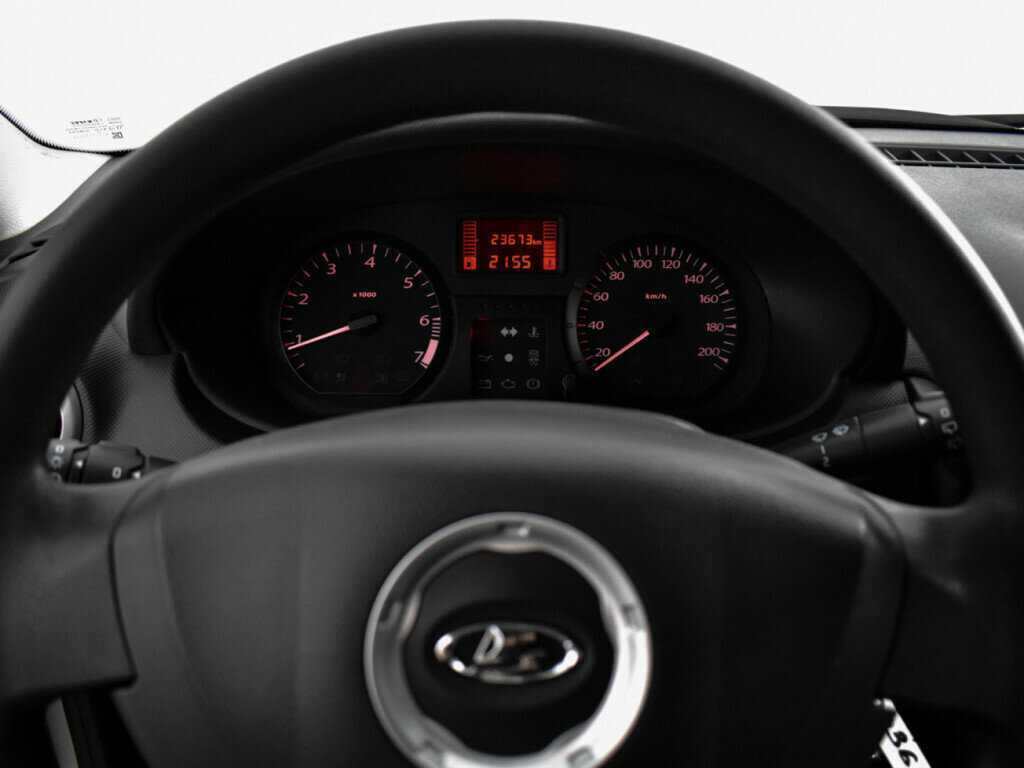 Lada (ВАЗ) Largus с пробегом — 2020 год. Фото: #10