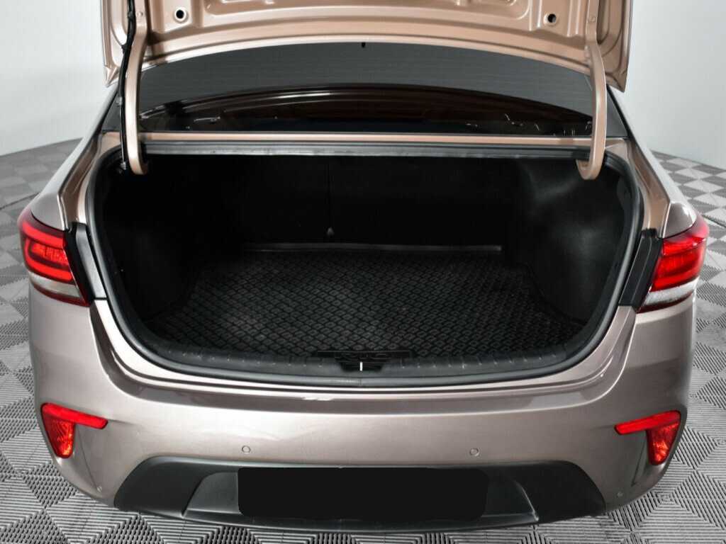 Kia Rio с пробегом — 2019 год. Фото: #14