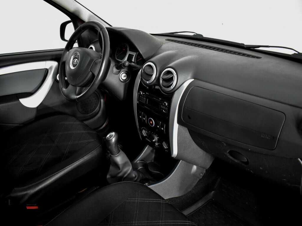 Lada (ВАЗ) Largus с пробегом — 2018 год. Фото: #11