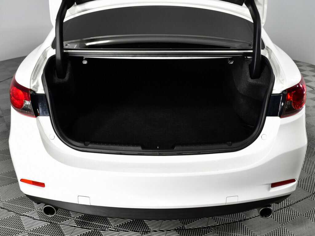 Mazda 6 с пробегом — 2017 год. Фото: #14