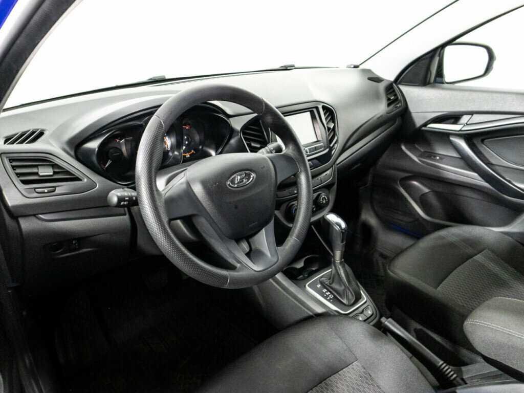 Lada (ВАЗ) Vesta с пробегом — 2021 год. Фото: #10