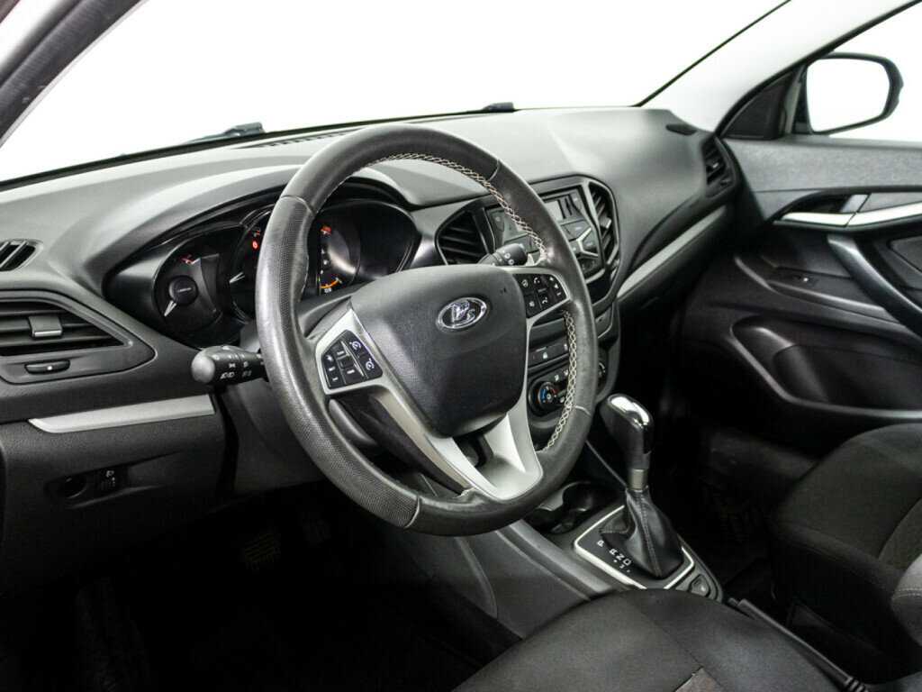 Lada (ВАЗ) Vesta с пробегом — 2021 год. Фото: #10