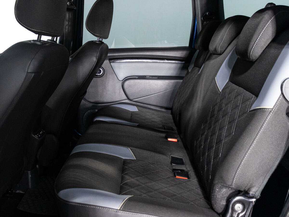 Lada (ВАЗ) Largus с пробегом — 2021 год. Фото: #9