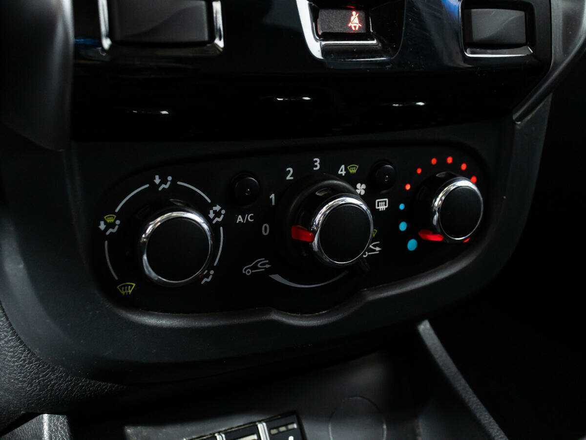 Lada (ВАЗ) Largus с пробегом — 2021 год. Фото: #16